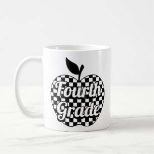 Mug Enseignant de 4e année À damiers Apple