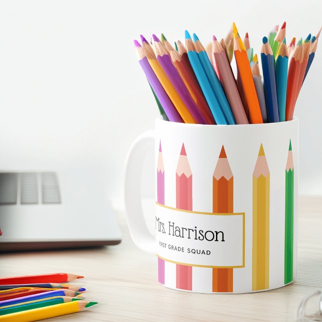 Mug Enseignants Crayons couleur arc-en-ciel Personnali (Teachers Rainbow Color Pencils Personalized Coffee Mug)