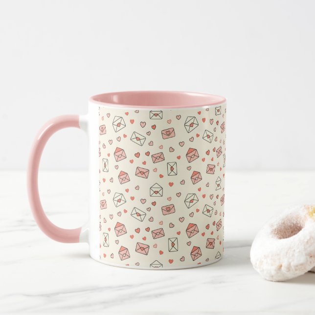Mug Enveloppes Mignonnes & Cœurs Sans Couture pour la  (Avec donut)
