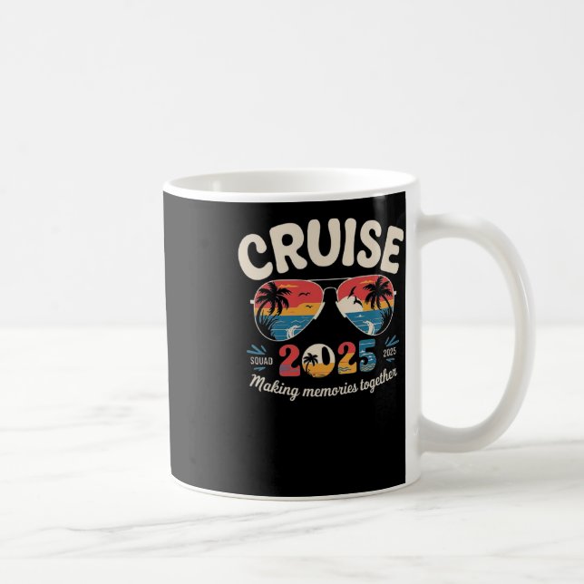 Mug Équipe de croisière 2025 – Esthétique de vacances  (Droite)