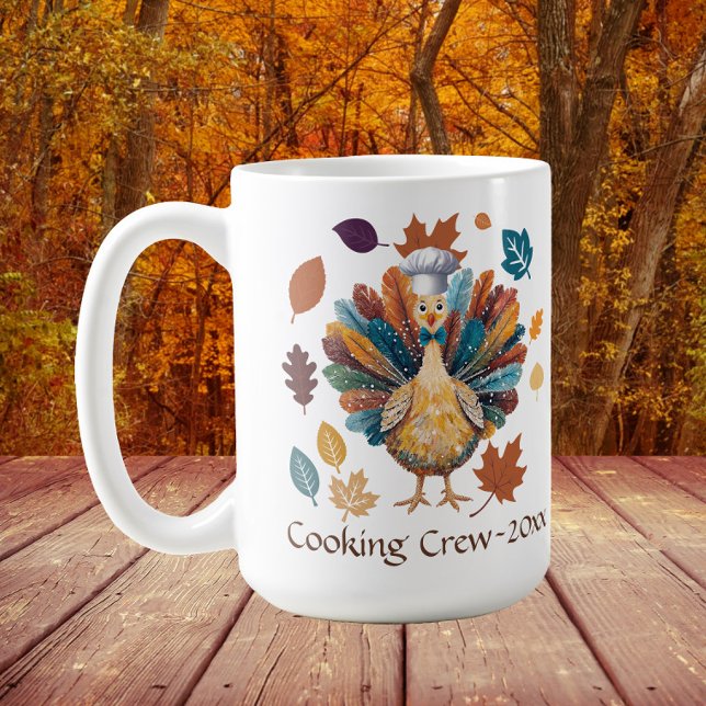 Mug Équipe de cuisine Pèlerin Dinde Thanksgiving (Turkey "Cooking Crew" mug personalized with the year. Great for family Thanksgiving)