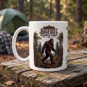 Mug Équipe de recherche de Bigfoot Sasquatch en randon