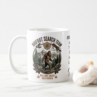 Mug Équipe de recherche de Bigfoot Sasquatch en randon