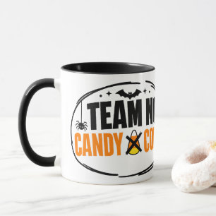 Mug Équipe drôle pas de maïs de Halloween