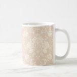 Mug Équipe romaine de Floral Damask<br><div class="desc">Elegant vintage-inspirred floral damask design featuring chic monochrome light-on-dark pastel cream flowers,  leafy scrolls and swagages of delicate lacy ribbons. This pattern is seamless and can be scaled up or down.</div>