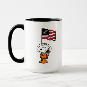 Mug ESPACE   Snoopy avec astronaute du drapeau