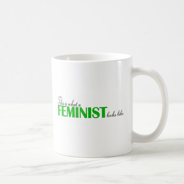 Mug Est c'à ce qu'un féministe ressemble (Droite)