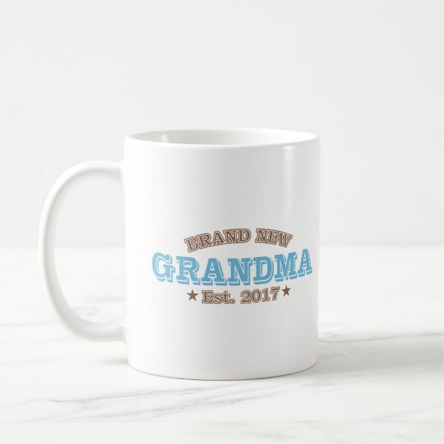 Mug Est tout neuf de grand-maman. 2017 (bleu) (Gauche)