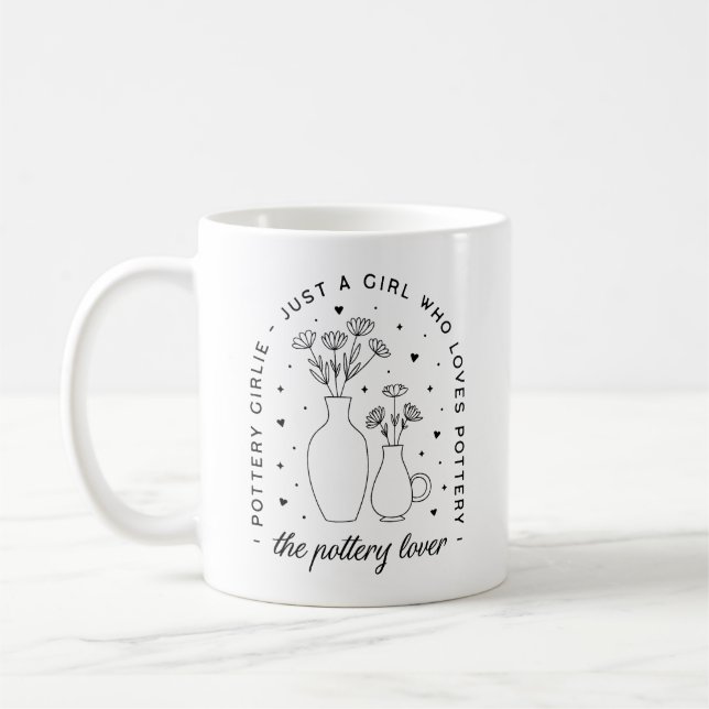Mug esthétique féminine amateur de poterie (Gauche)