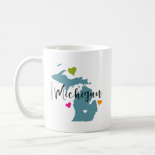 Mug État du Michigan avec les coeurs