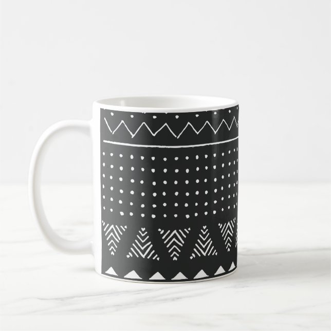Mug Ethnie tribale : motif noir blanc. (Gauche)