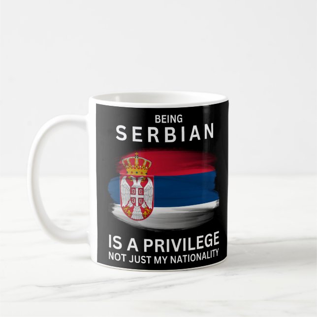 Mug Être Serbe Est Un Privilège (Gauche)