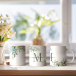 Mug Eucalyptus Moderne Verdure Monogramme Floral<br><div class="desc">Elégant Eucalyptus Botanical Monogram Coffee Mug avec notre belle sauge vert eucalyptus et bleu poussiéreux vert et la typographie moderne. Facile à customiser avec vos informations pour un café ou une tasse à thé. Veuillez nous contacter à cedarandstring@gmail.com si vous avez besoin d'aide pour la conception ou les produits correspondants....</div>