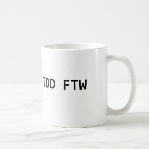 Mug Examinez le développement conduit pour la victoir