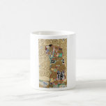 Mug Exécution de Gustav Klimt<br><div class="desc">Réalisation par Gustav Klimt. Magnifique peinture Klimt. Visitez notre magasin pour plus d'idées cadeaux Klimt art et Klimt.</div>