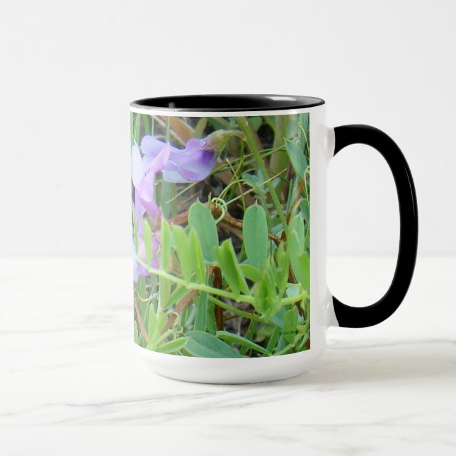 Mug F2 Abeille sur fleurs sauvages violettes (Droite)