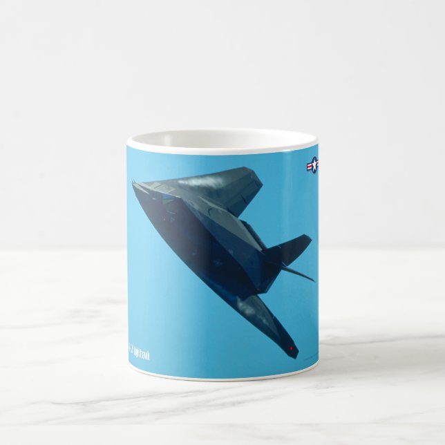MUG F-117A NUIT (Centre)