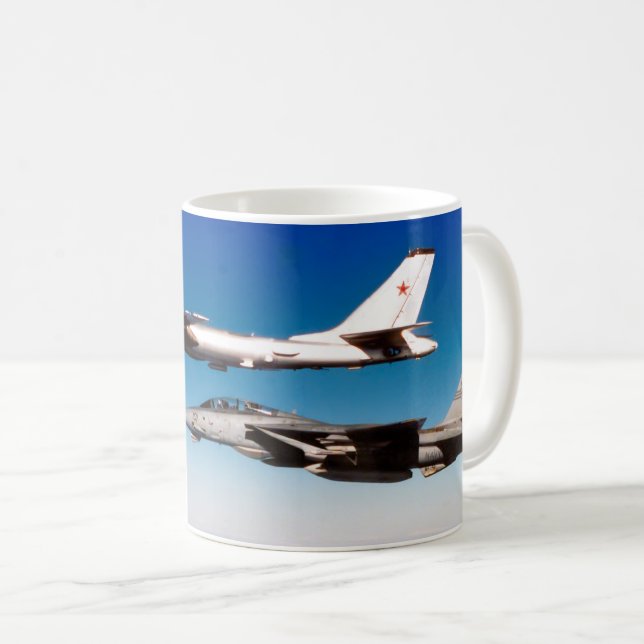 MUG F-14 TOMCAT "INTERCEPT D'OURS" (Devant droit)