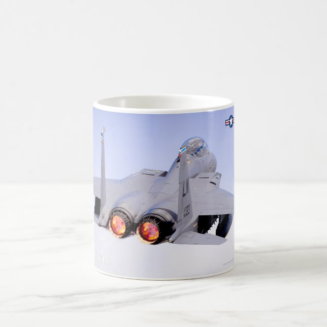 MUG F-15E STRIKE EAGLE (Centre)