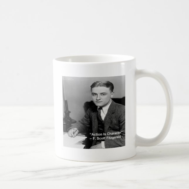Mug F Scott Fitzgerald "L'action est caractère" Cadeau (Droite)