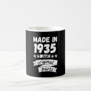 Mug fabriqués en 1935 avec des pièces d'origine,