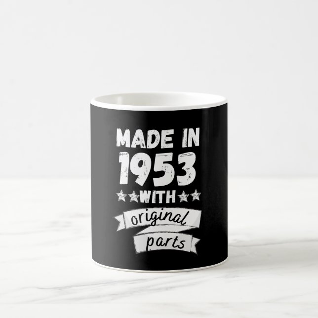 Mug fabriqués en 1953 avec des pièces d'origine, (Centre)