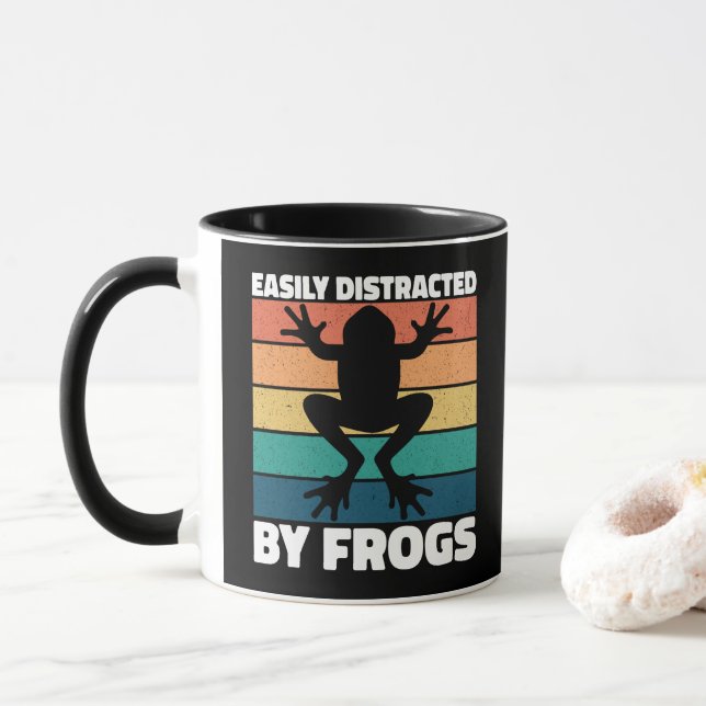 Mug Facilement Distrait Par Les Amateurs De Grenouille (Avec donut)