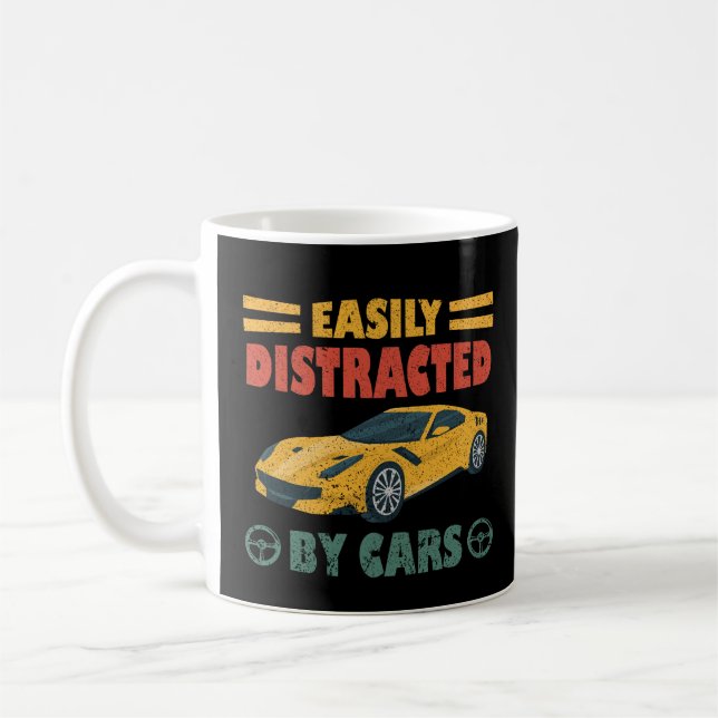 Mug Facilement Distrait Par Les Voitures (Gauche)