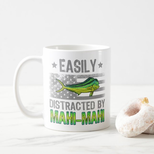Mug Facilement distrait par Mahi Mahi, pêcheur US Drap (Avec donut)