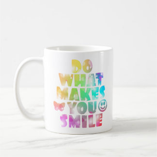 Mug Faites ce qui vous fait sourire dans des couleurs
