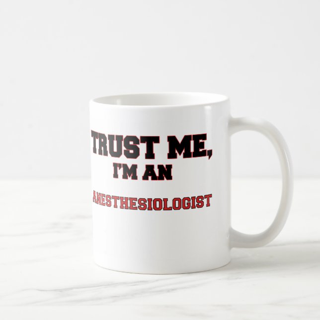 Mug Faites-moi confiance je suis un mon anesthésiste (Droite)