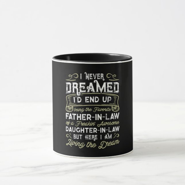 Mug Far In Law Of A Freaking Awesome Daughter (Centre)