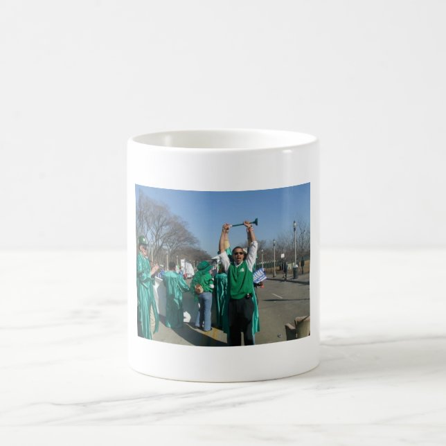 Mug Fauchez-Bama les marches (d'Obama) avec les gardes (Centre)
