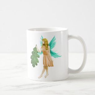 Mug Fée de chêne tenant une feuille de chêne