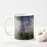 Mug Femme avec parasol par Claude Monet, Art Vintage<br><div class="desc">La promenade, Camille Monet et Son Fils Jean (Femme avec un Parasol) (1875) de Claude Monet est une vintage peinture impressionniste de famille de portrait. Une mère se promène avec son jeune enfant dans un champ ou dans une prairie printanière. Elle tient un parasol et porte une belle robe qui...</div>