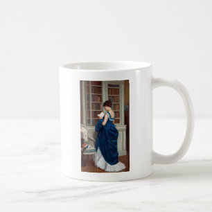 Mug Femme élégante victorienne lisant dans une bibliot