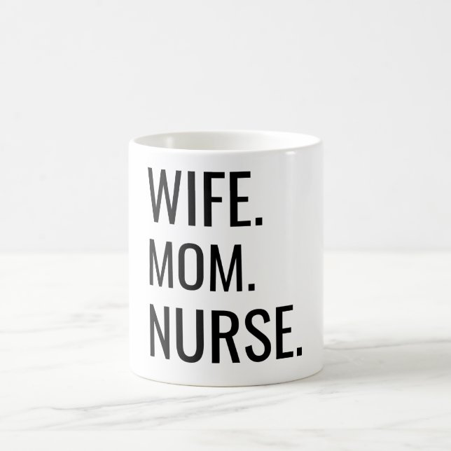 Mug Femme. Maman. Infirmière. (Centre)