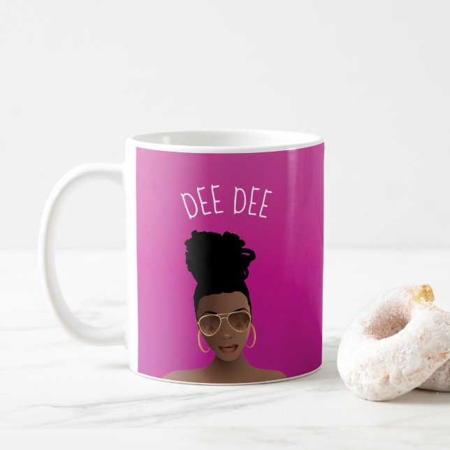 Mug Femme noire, Nuances d'or & High Bun, Rose chaud (Avec donut)