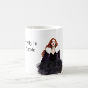 Mug Femme rousse jolie en robe violette