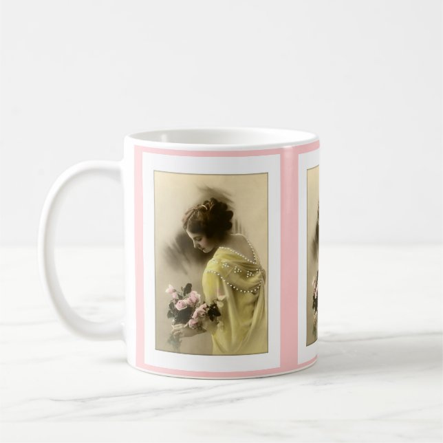 Mug femme victorienne roses, romantique (Gauche)