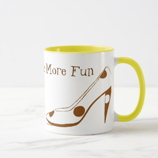 Mug Femmes qui aiment des chaussures de talon haut (Droite)