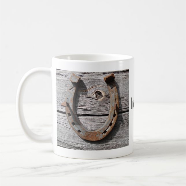 Mug Fer à cheval chanceux sur la barrière en bois (Gauche)