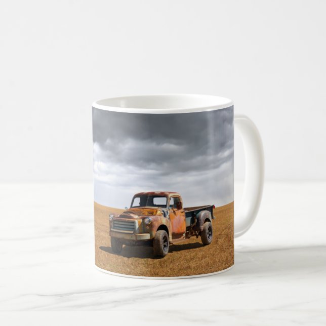 Mug Fermes | Vieux camion en campagne (Devant droit)