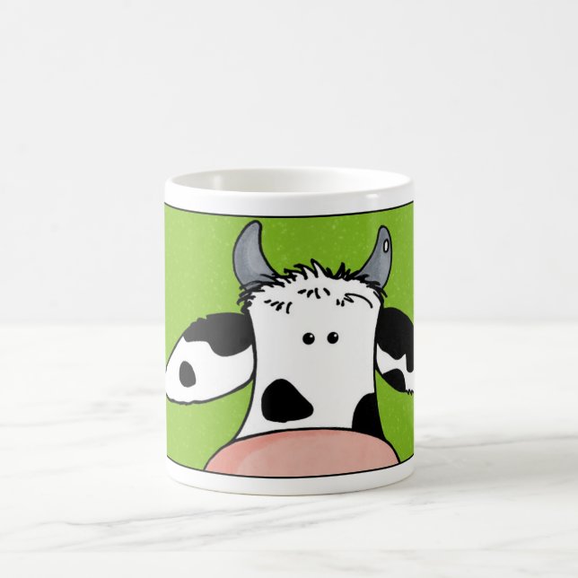 Mug fermez-vous vers le haut de la vache (Centre)