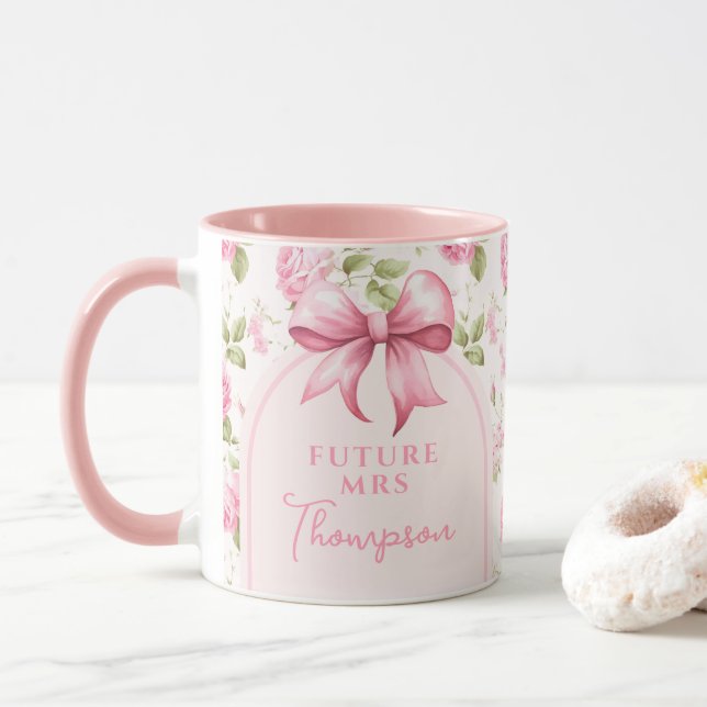 Mug Fête des mariées Coquette Bow Rose | Future Mme (Avec donut)