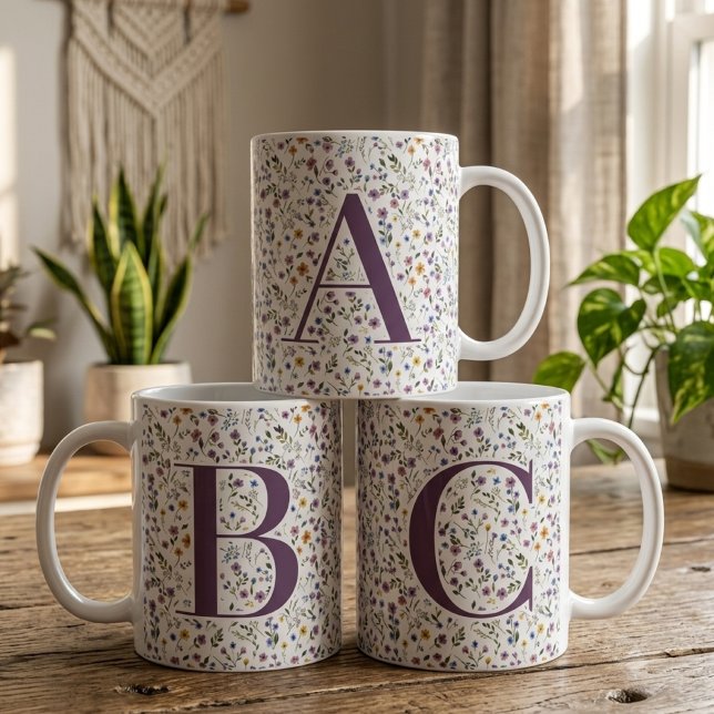 Mug Fête des Mères | Initiale de demoiselle d'honneur  (Personalized Floral Initial Coffee Mug Gift for Women | 
Botanical Monogram Mug Gift for Birthday)