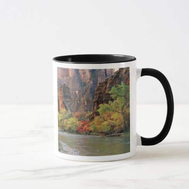 Mug Feuillage d'automne le long de la rivière Virgin p (Droite)