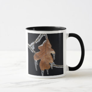 Mug Feuille de chêne avec glaçons après une tempête de