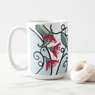 Mug Feuilles et motifs de fleurs bleus et rouges