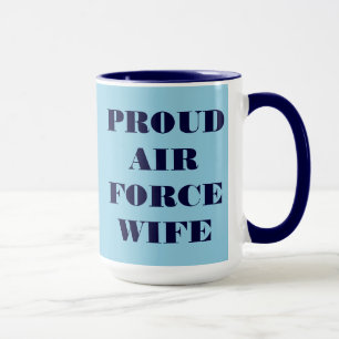 Mug Fier épouse de la Force aérienne